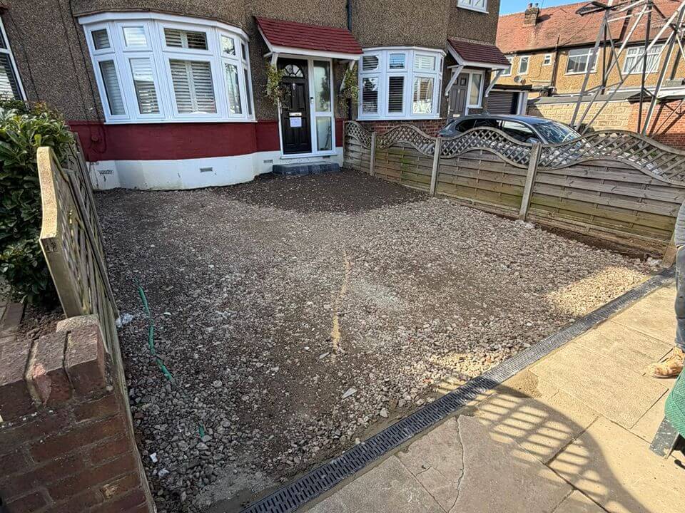 before sliver haze blockpaving with a charcoal border